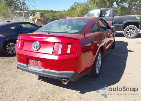 2011 Ford Mustang V6 Premium из США, поврежденный, VIN 1ZVBP8AM2B5145032